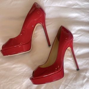 Jimmy choo red patent leather open toe shoes